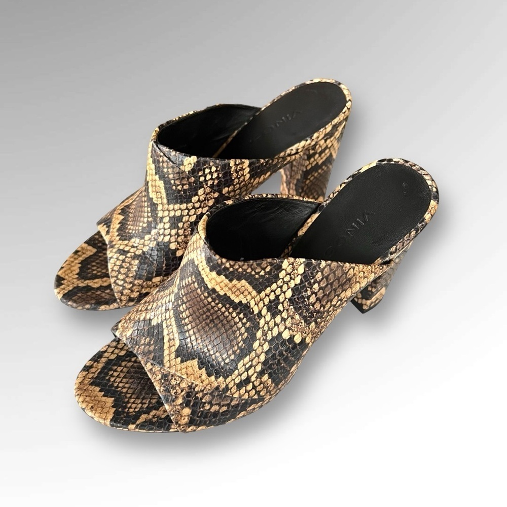Vince Heath Cross Strap Snake Leather Mule. - Picture 3 of 6